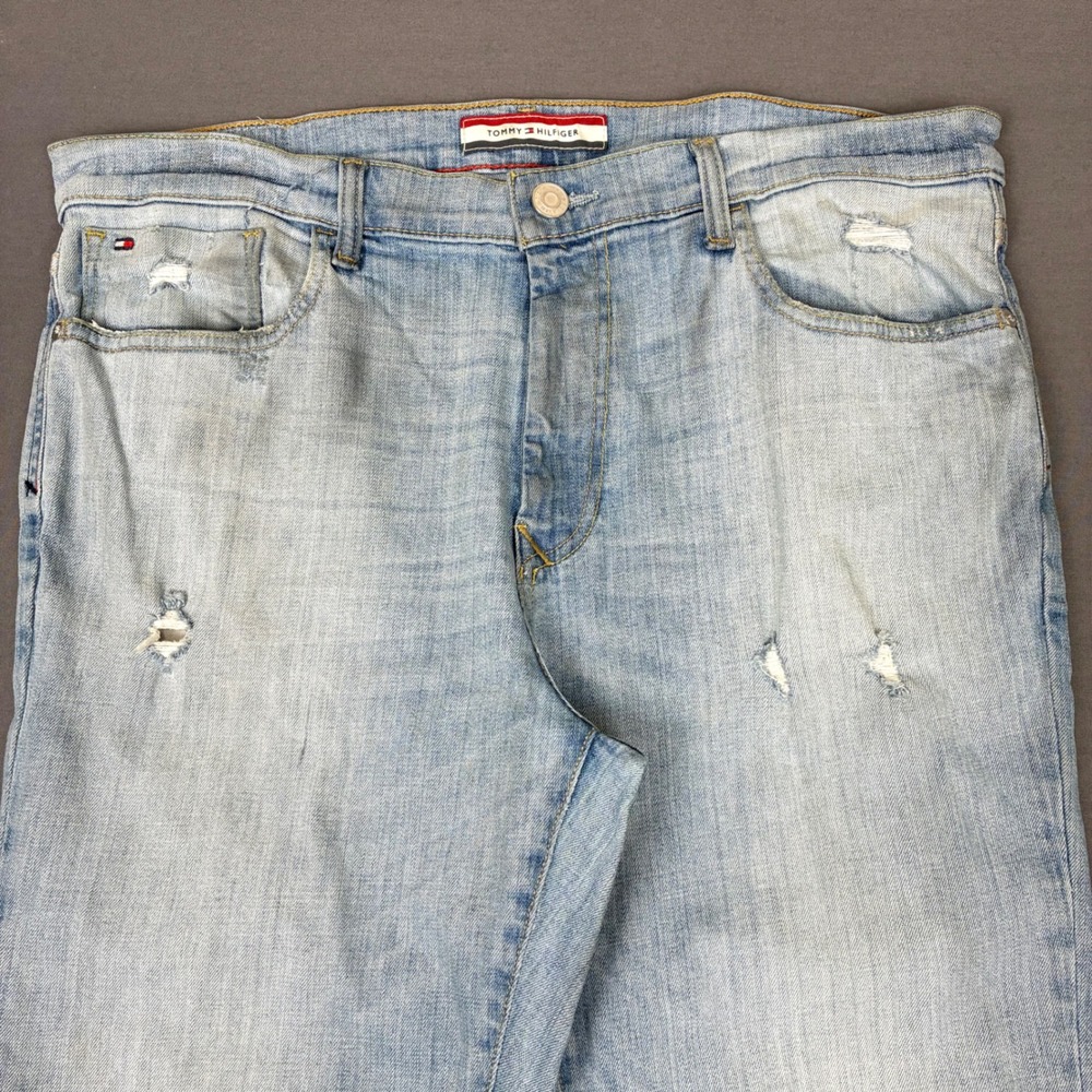 Tommy Hilfiger Light Wash Distressed Straight Leg Jeans Men's Size 36x34